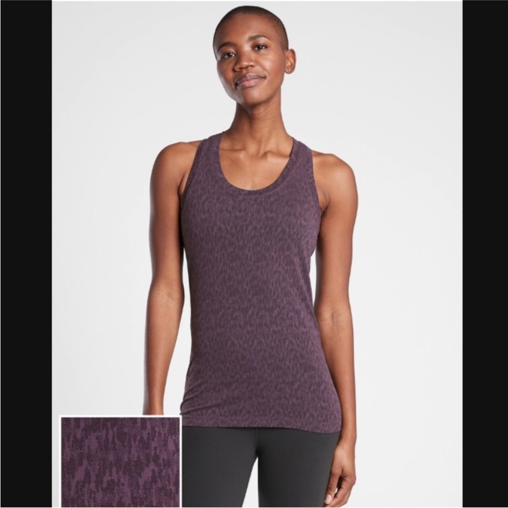 Athleta Momentum racer back top size small